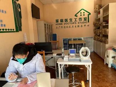 線上線下齊發(fā)力，海門249支家庭醫(yī)生團(tuán)隊(duì)織密百姓健康守護(hù)網(wǎng)